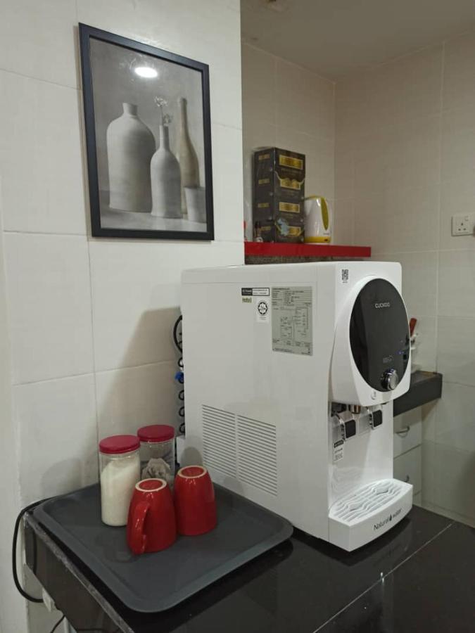 Zulanie Family Studio At D'Perdana Apartment, Spacious And Cozy With Pool, Free Wifi & Netflix Kota Bharu Extérieur photo