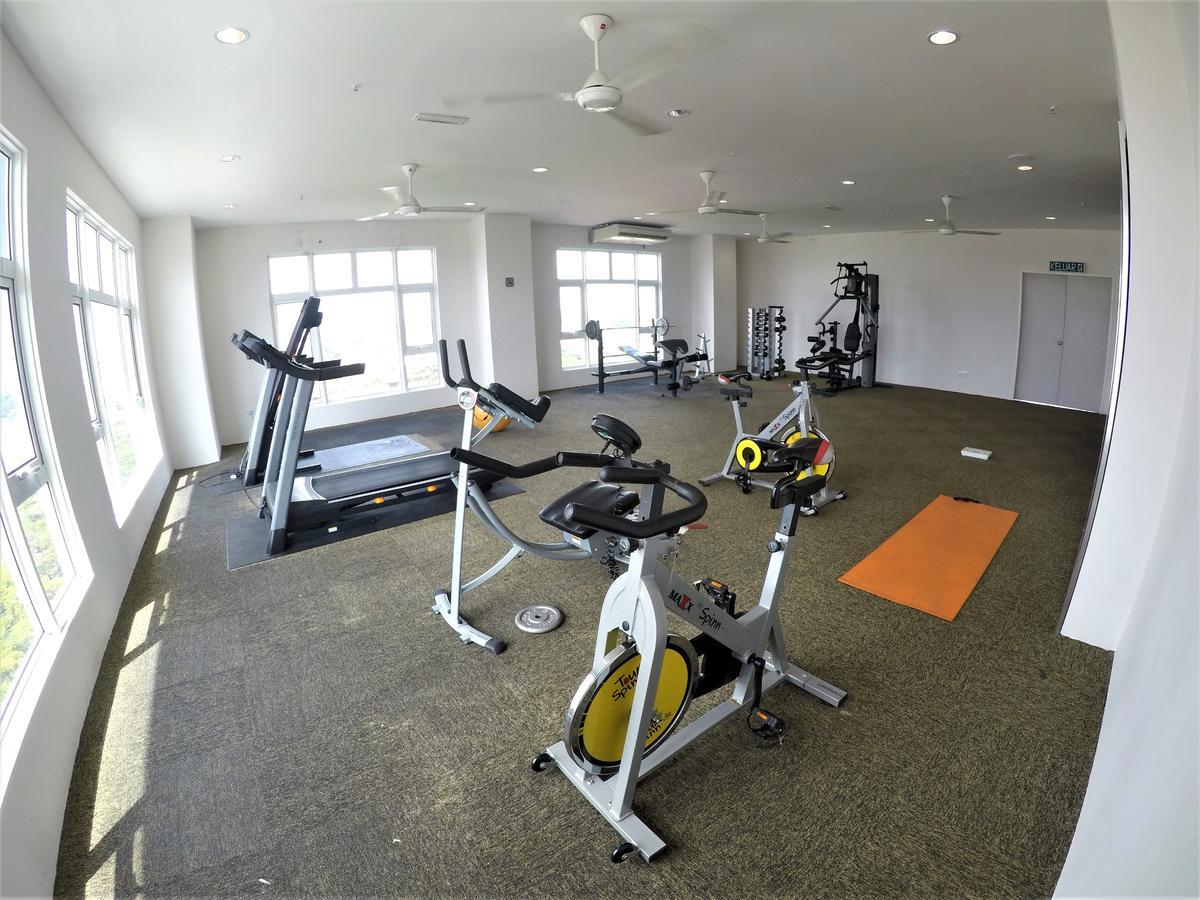 Zulanie Family Studio At D'Perdana Apartment, Spacious And Cozy With Pool, Free Wifi & Netflix Kota Bharu Extérieur photo