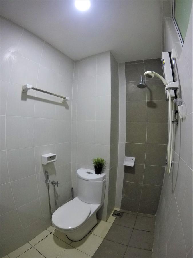 Zulanie Family Studio At D'Perdana Apartment, Spacious And Cozy With Pool, Free Wifi & Netflix Kota Bharu Extérieur photo