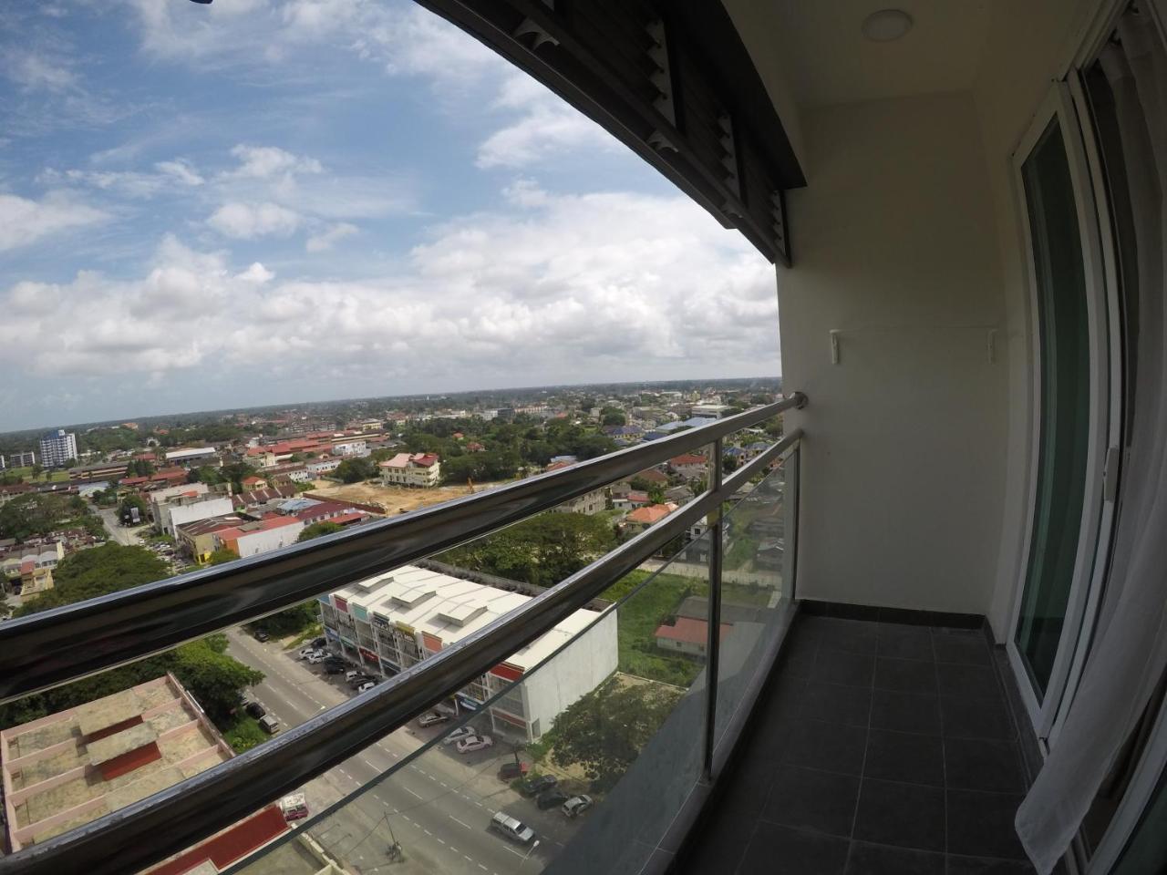 Zulanie Family Studio At D'Perdana Apartment, Spacious And Cozy With Pool, Free Wifi & Netflix Kota Bharu Extérieur photo